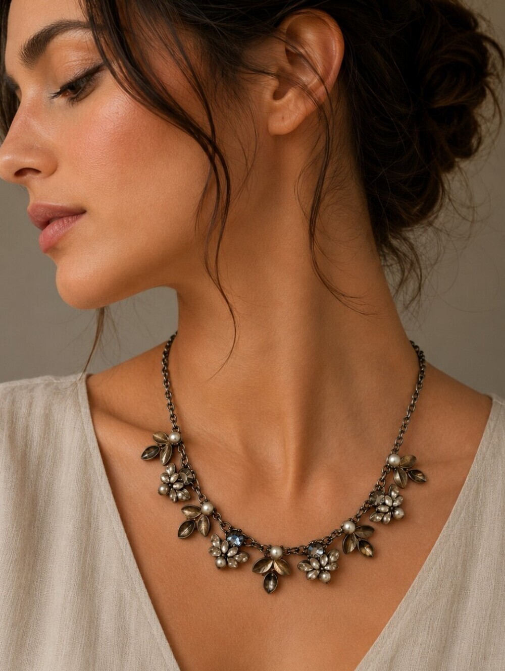 Ann Taylor Loft Gray Floral Rhinestone Bridal Princess Necklace